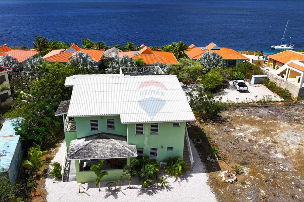 Bonaire property
